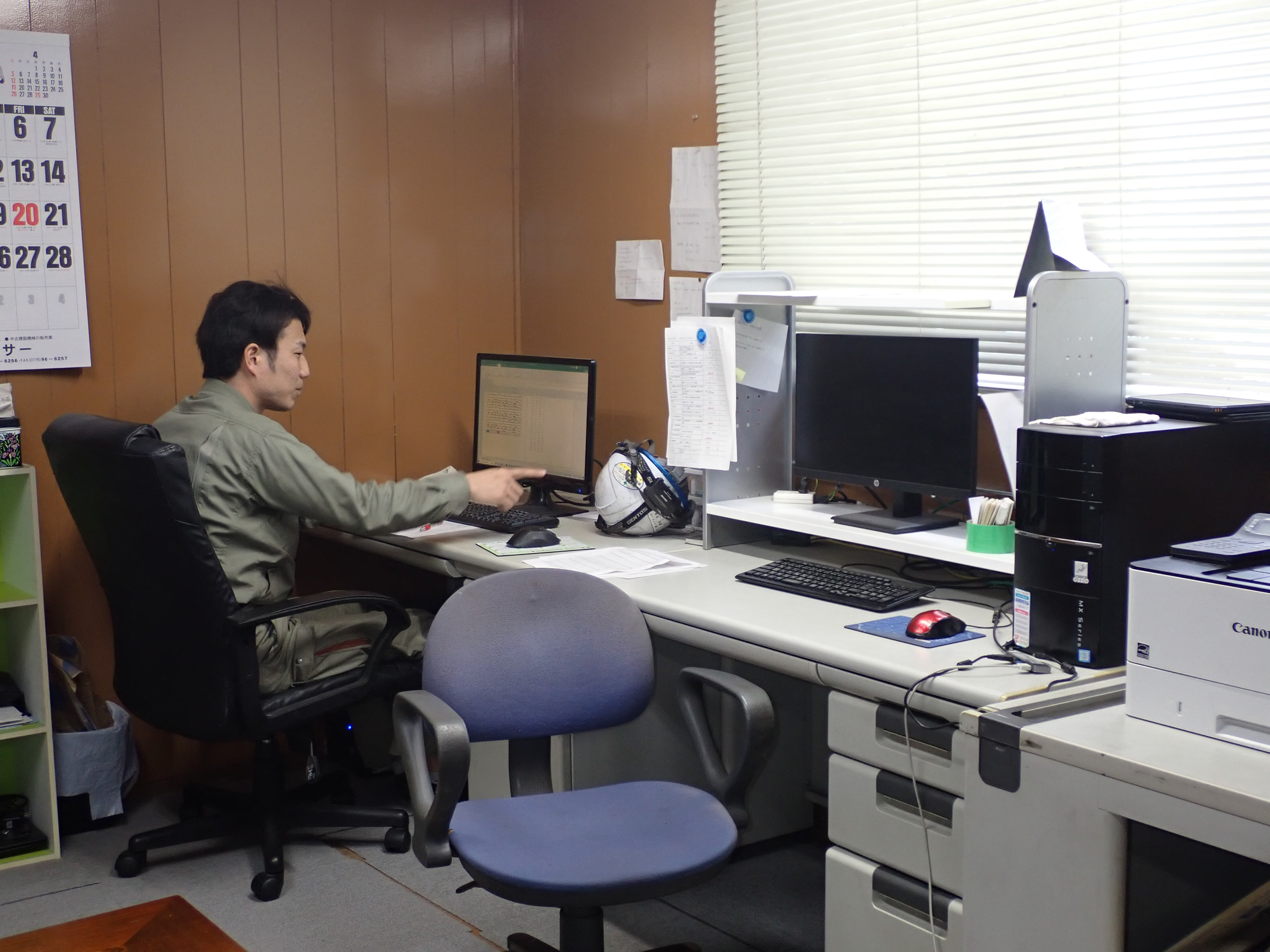 作業中3
